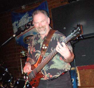 Jim at Wayne's World Tavern 2007